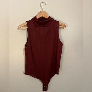 Dynamite funnel neck ribbed bodysuit. Size: L